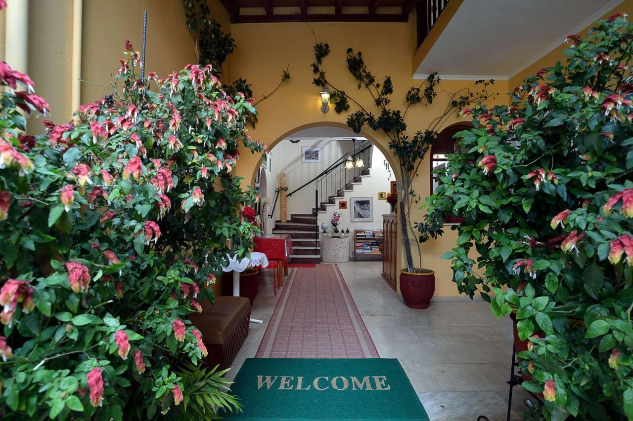 Eleni Apartments Roda  Room photo