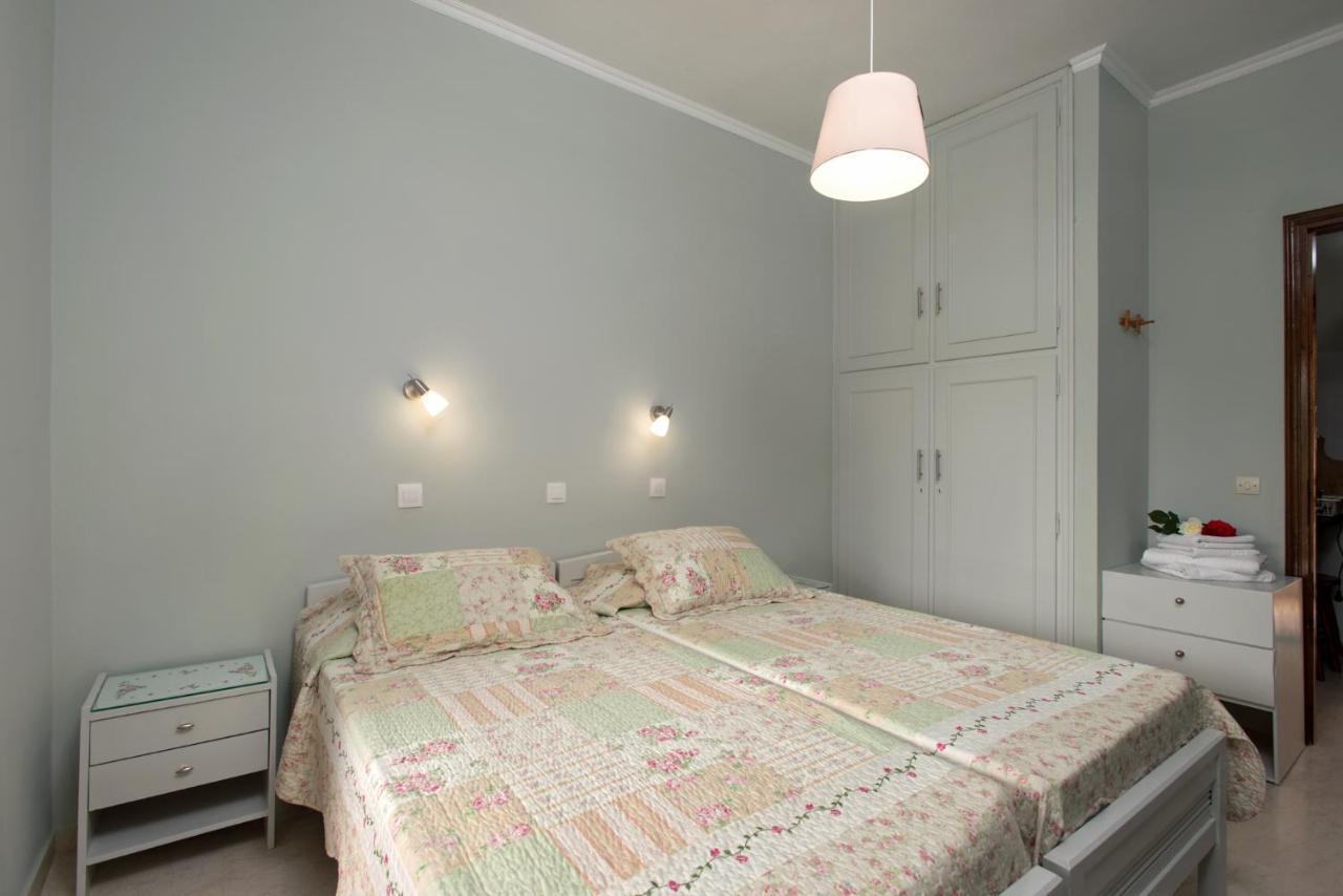 Eleni Apartments Roda  Exterior photo